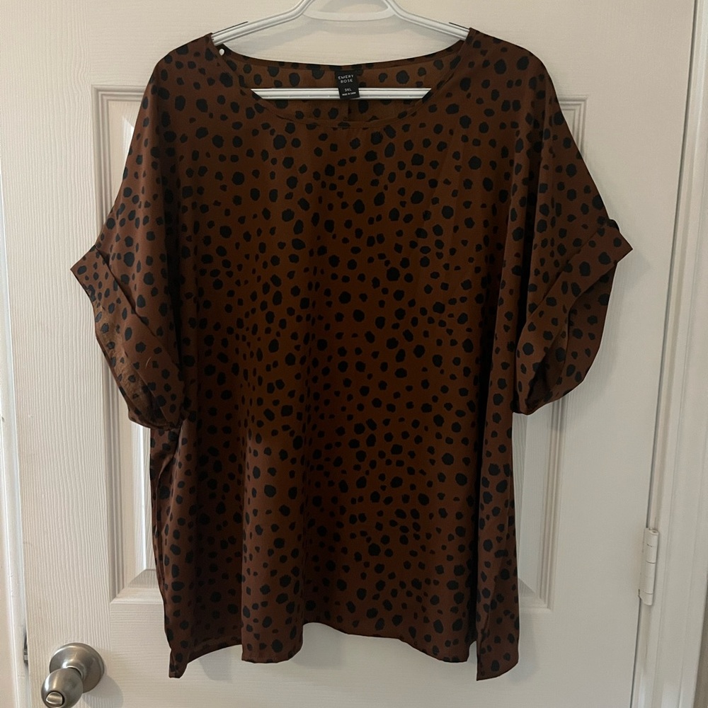Emery Rose blouse
